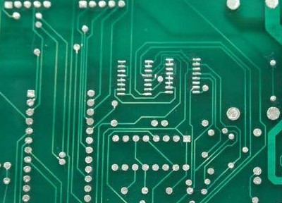 什么是PCB板綠油？它與藍(lán)油有什么不同？
